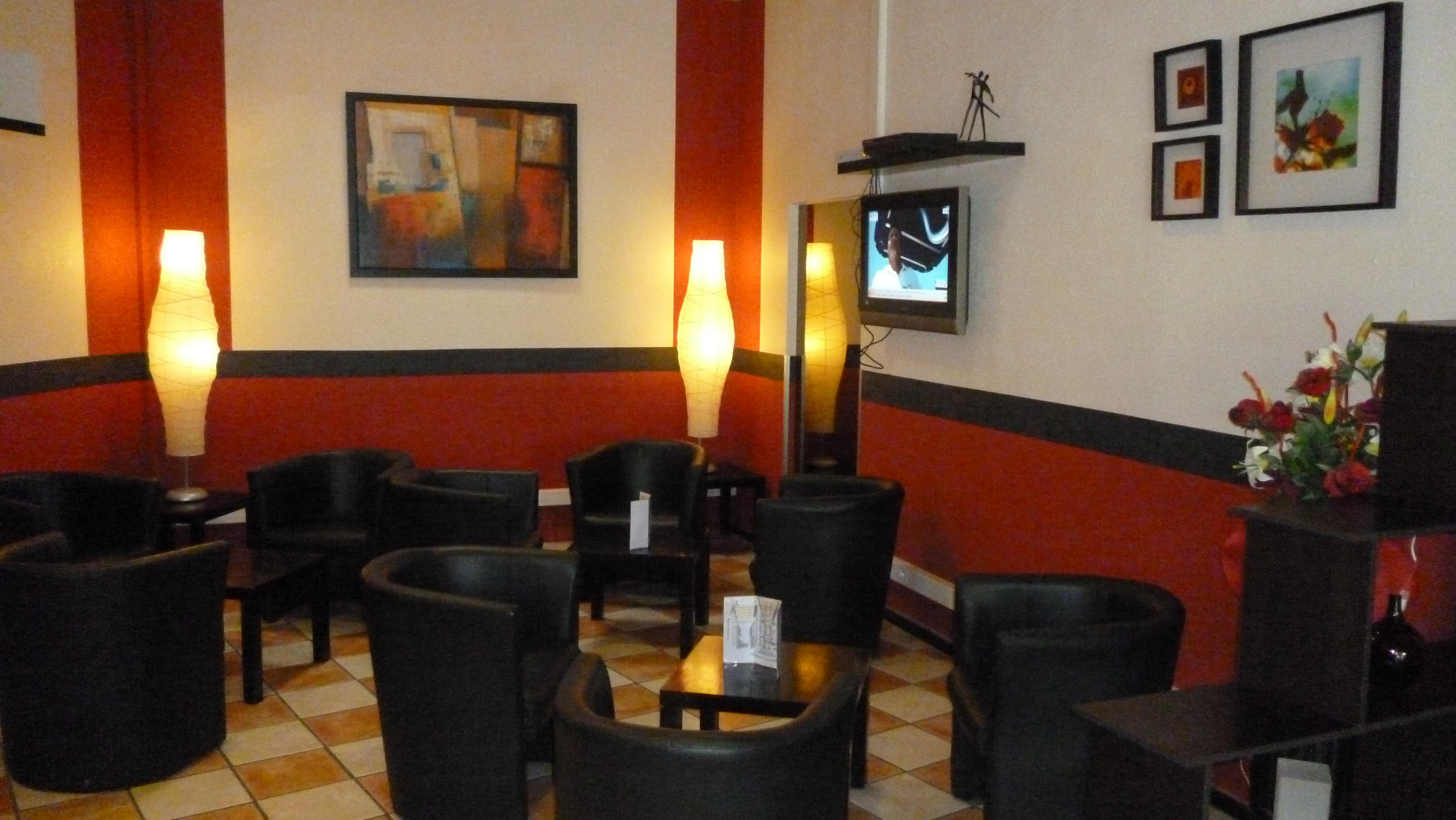 Cit'Hotel Escatel Mâcon Екстериор снимка