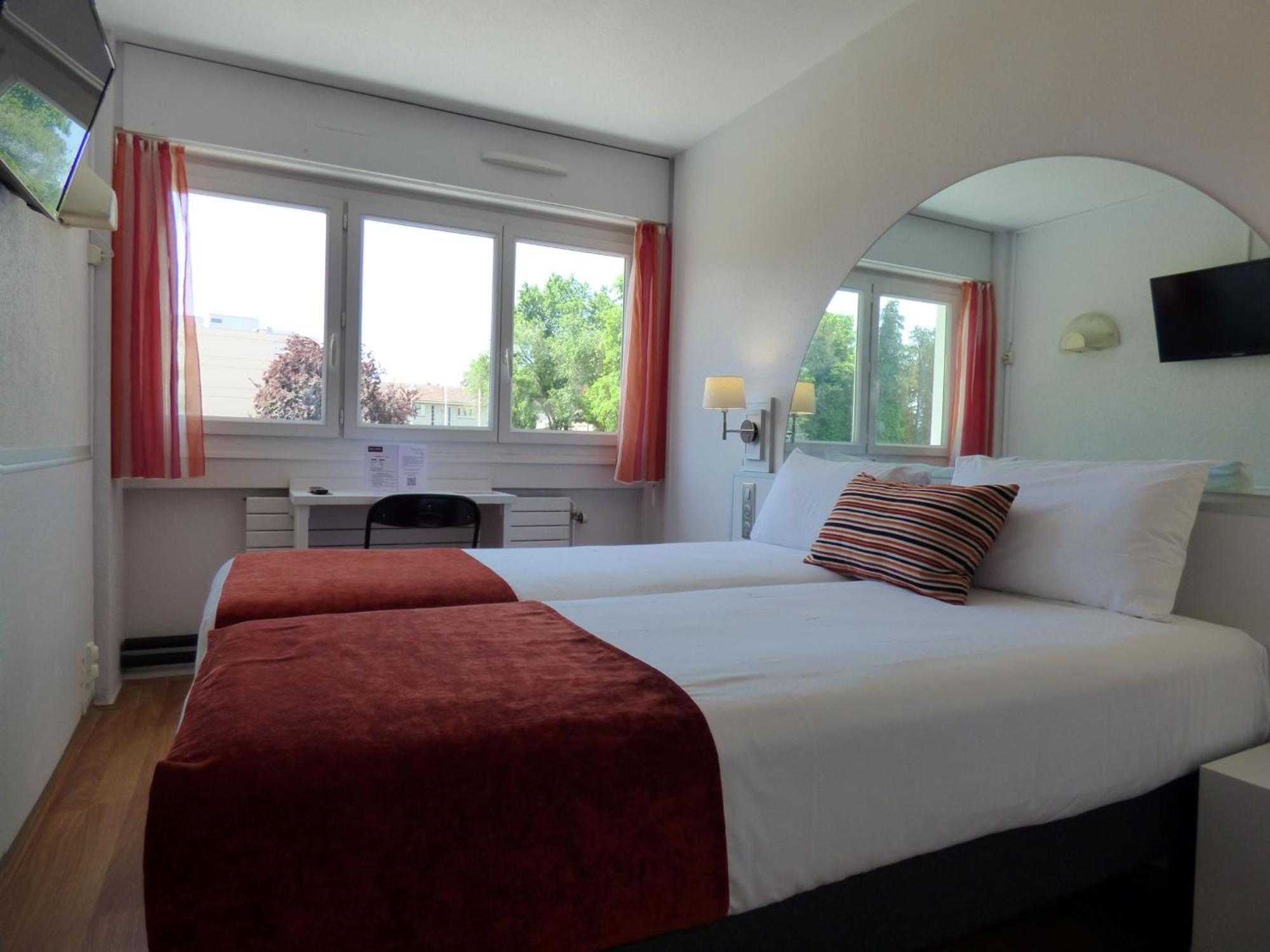 Cit'Hotel Escatel Mâcon Екстериор снимка