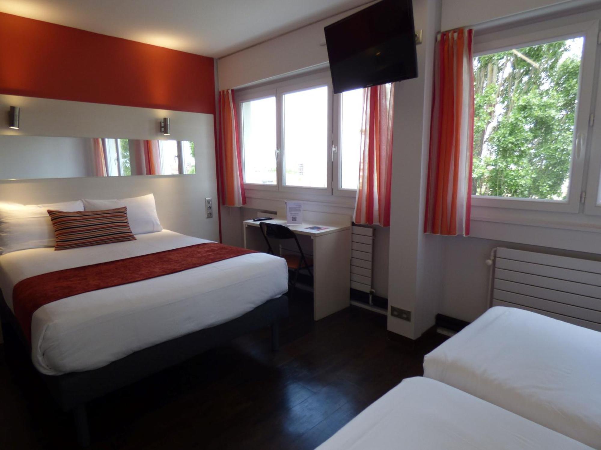Cit'Hotel Escatel Mâcon Екстериор снимка